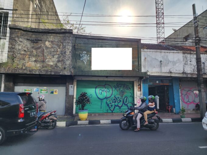 Cuan! Ruko di di Mainroad Otista Lebar 9m Pasti bawa untung