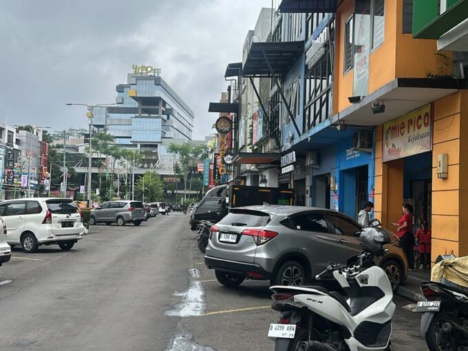 Ruko dijual Hyper paskal Square Blok B