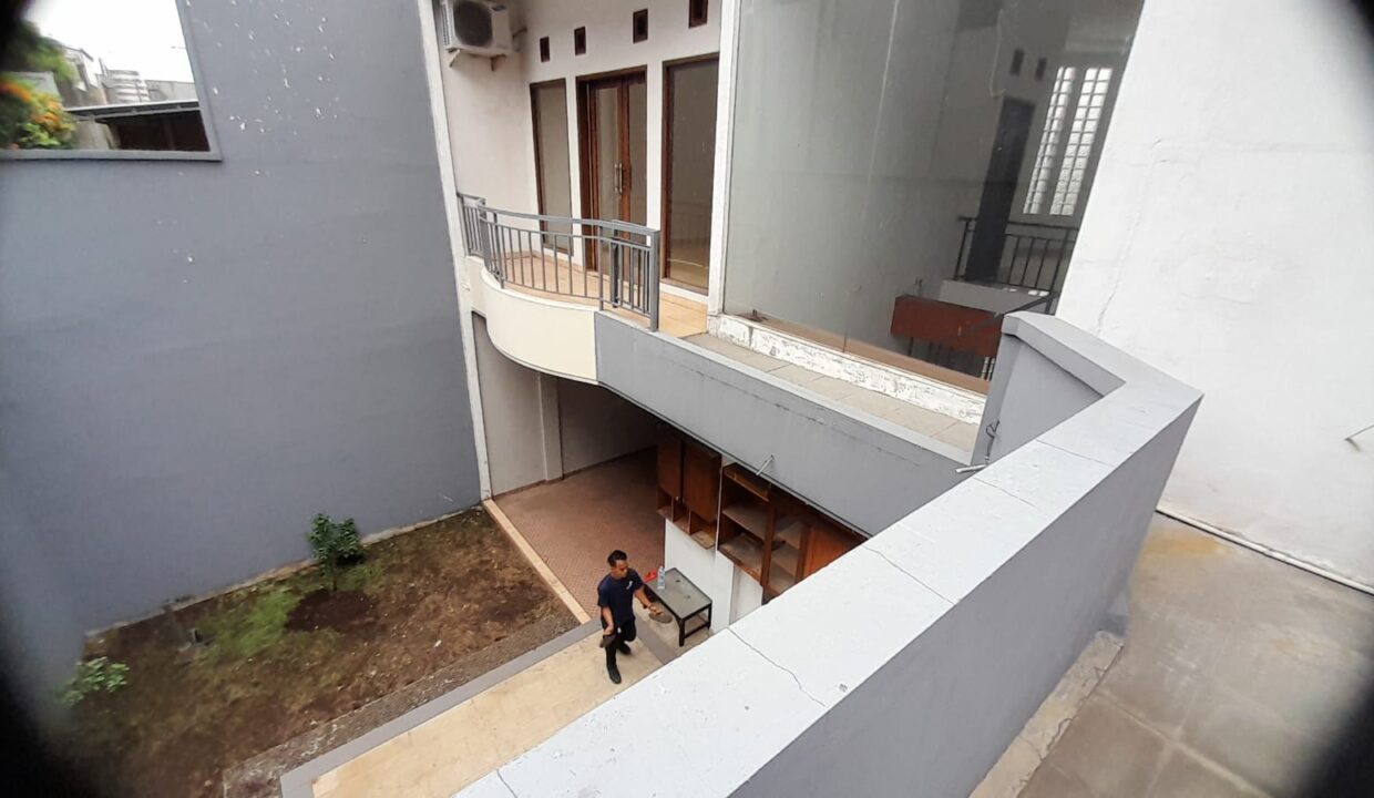 WhatsApp Image 2025-04-22 at 12.07.45