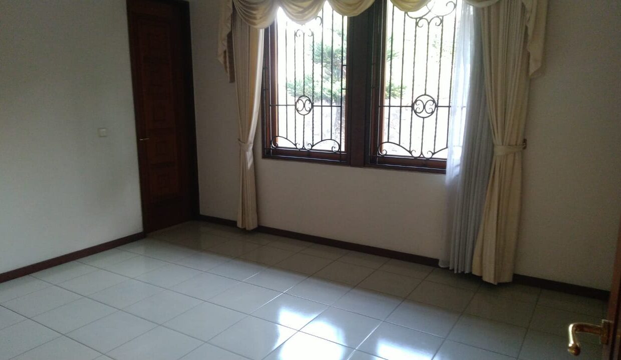 WhatsApp Image 2025-08-14 at 17.37.03 (2)