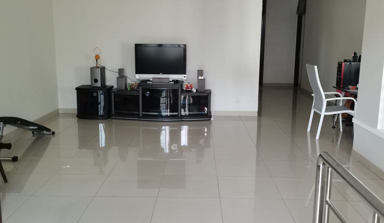 WhatsApp Image 2025-09-08 at 09.12.09 (2)