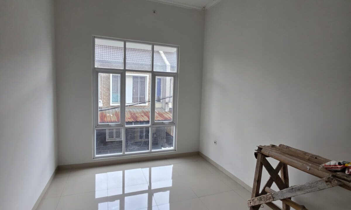 WhatsApp Image 2025-10-17 at 09.19.32